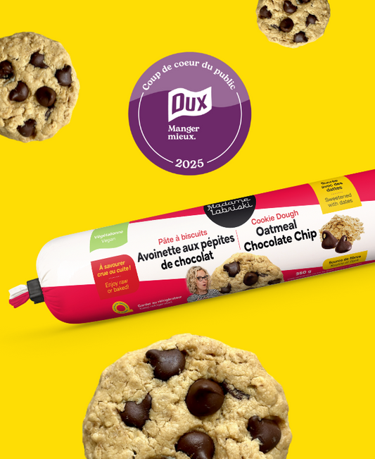 Pâte à biscuits santé à manger crue ou cuite VÉGANE Avoinette et brisures de chocolat de Madame Labriski couronnée meilleur produit Coup de coeur du public aux Grands Prix DUX 2025.